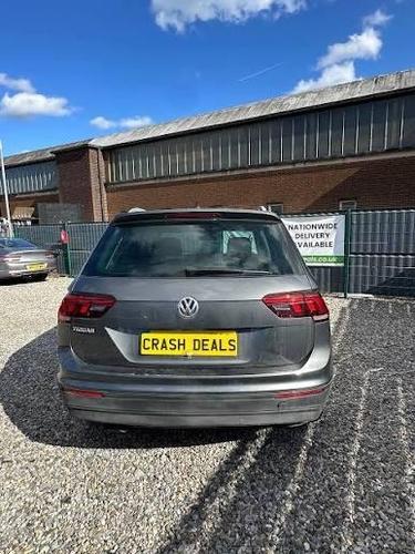 AUTO-KS-24BLEJM VETURA DEFEKT PA DOGAN AKSIDENT
