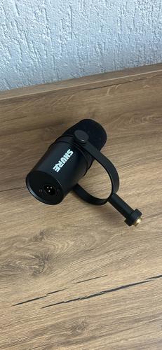 Shure mv7